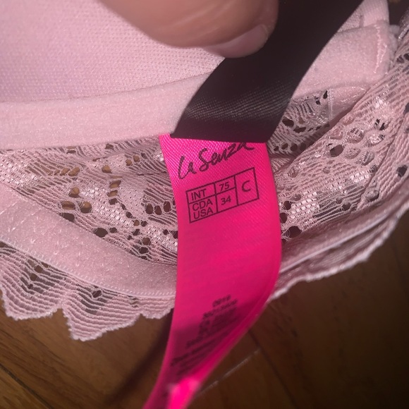 4 different types of bras from all different store - Picture 12 of 16